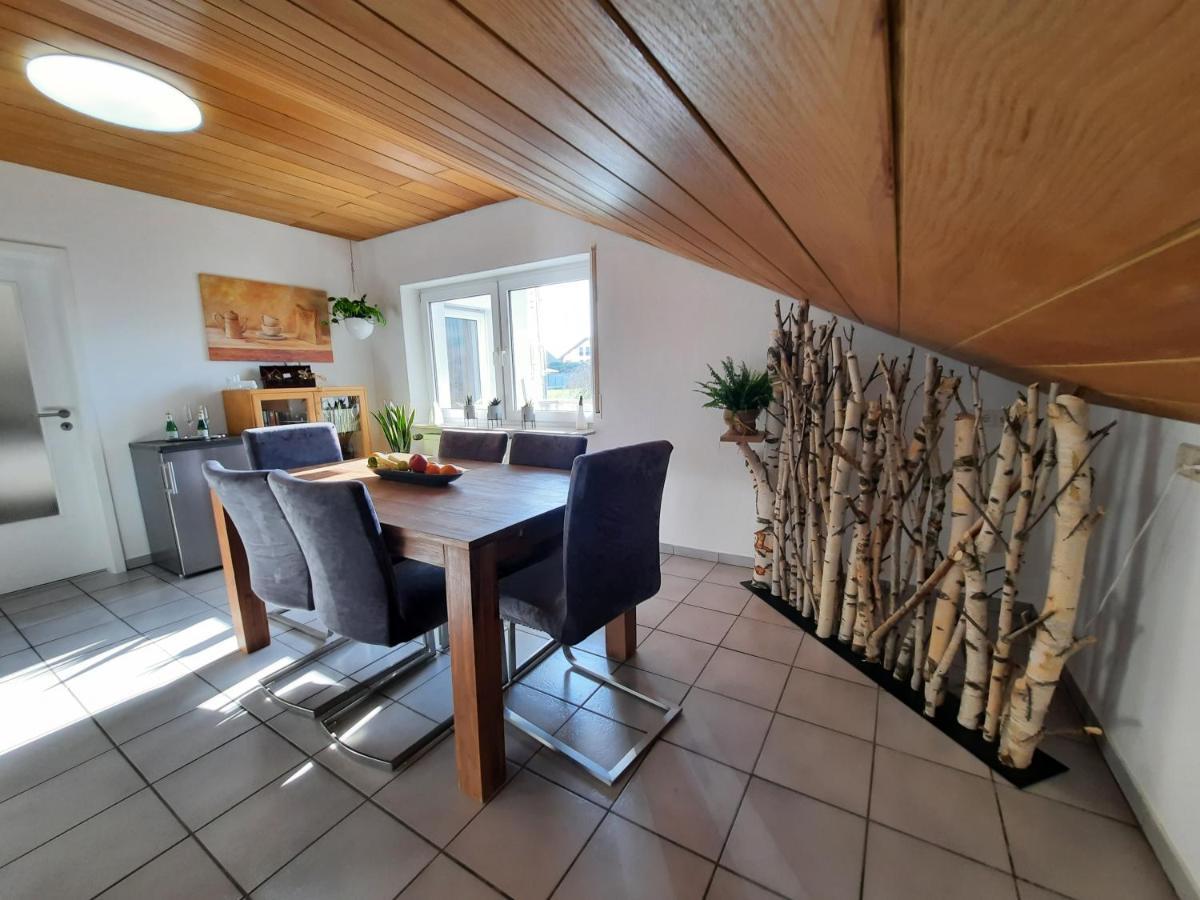 Pflaumers Apartament *